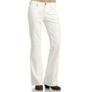 NWT BCBGMAXAZRIA STRETCH DENIM FLARED JEAN 28